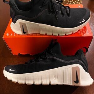 Nike Black and Cream Men's Shoes